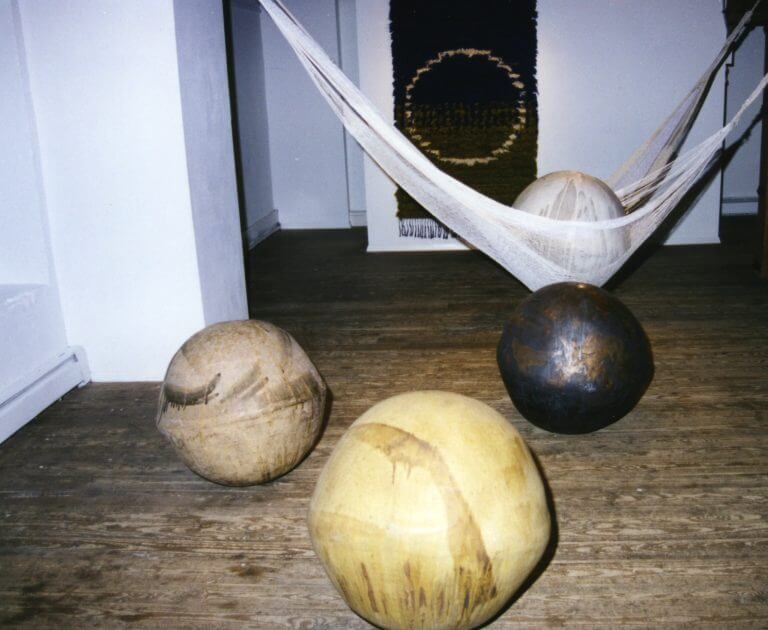 Installation photo from Toshiko Takaezu’s 1998 show at HAM.